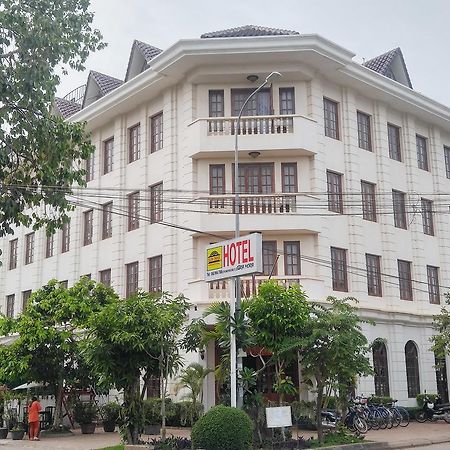 Sun Inns Hotel Ciudad de Siem Riep Exterior foto
