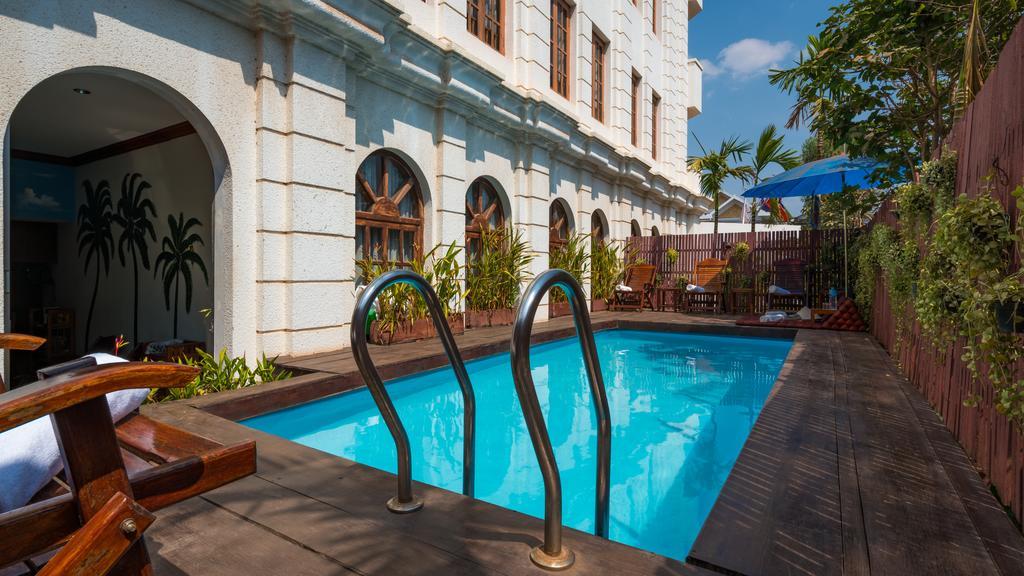 Sun Inns Hotel Ciudad de Siem Riep Exterior foto
