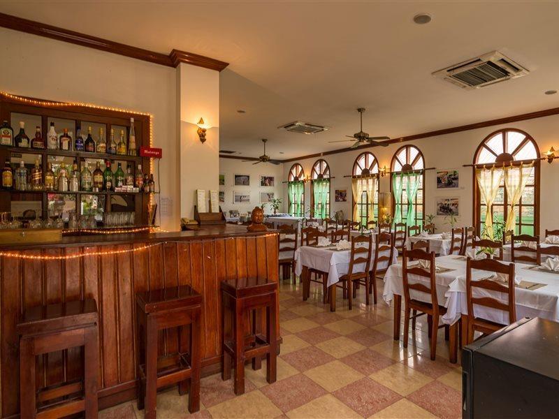 Sun Inns Hotel Ciudad de Siem Riep Exterior foto